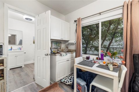 Casa en venta en Tampa, Florida, 3 dormitorios, 99.22 m2 № 2384350 - foto 24