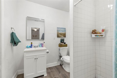 Casa en venta en Tampa, Florida, 3 dormitorios, 99.22 m2 № 2384350 - foto 28