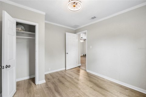 Casa en venta en Tampa, Florida, 3 dormitorios, 99.22 m2 № 2384350 - foto 17