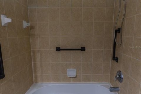 Townhouse in Ruskin, Florida 2 bedrooms, 110 sq.m. № 1598220 - photo 26