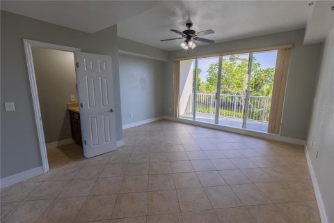 Townhouse in Ruskin, Florida 2 bedrooms, 110 sq.m. № 1598220 - photo 11