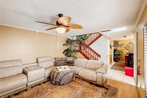 Townhouse in St. Lucie, Florida 2 bedrooms, 123.37 sq.m. № 2108224 - photo 5