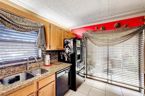 Townhouse in St. Lucie, Florida 2 bedrooms, 123.37 sq.m. № 2108224 - photo 11