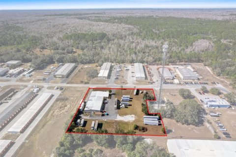 Propiedad comercial en alquiler en Homosassa, Florida, 854.7 m2 № 2097703 - foto 19