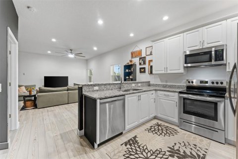 Casa en venta en Daytona Beach, Florida, 3 dormitorios, 126.07 m2 № 2122736 - foto 12