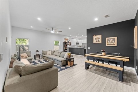 Casa en venta en Daytona Beach, Florida, 3 dormitorios, 126.07 m2 № 2122736 - foto 5