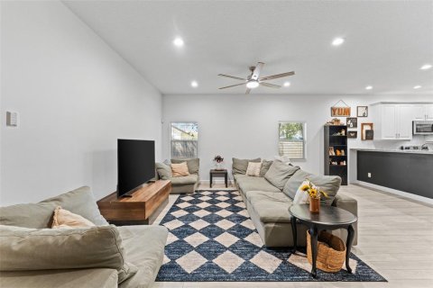 Casa en venta en Daytona Beach, Florida, 3 dormitorios, 126.07 m2 № 2122736 - foto 8