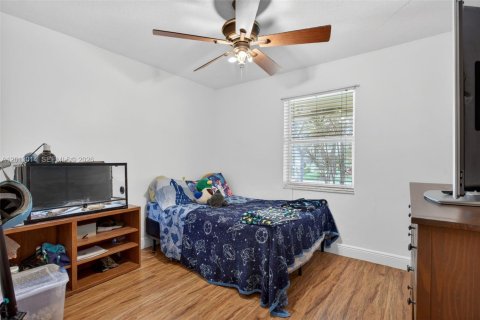 Villa ou maison à vendre à Coral Springs, Floride: 4 chambres, 171.59 m2 № 2076554 - photo 24
