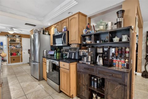 Villa ou maison à vendre à Coral Springs, Floride: 4 chambres, 171.59 m2 № 2076554 - photo 16