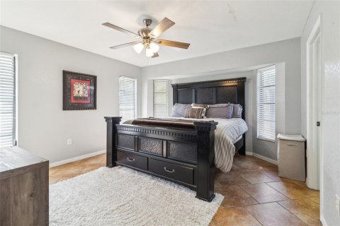 House in Port Charlotte, Florida 3 bedrooms, 131.55 sq.m. № 2378311 - photo 12