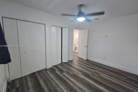 Снять в аренду виллу или дом в Хайалиа, Флорида 2 спальни, 289.86м2, № 2005115 - фото 7