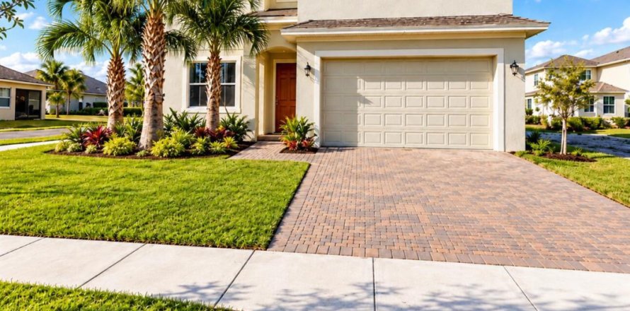 Villa ou maison à Port St. Lucie, Floride 4 chambres, 279.26 m2 № 2412514