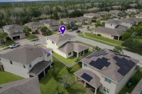 Villa ou maison à vendre à Port St. Lucie, Floride: 4 chambres, 279.26 m2 № 2412514 - photo 5