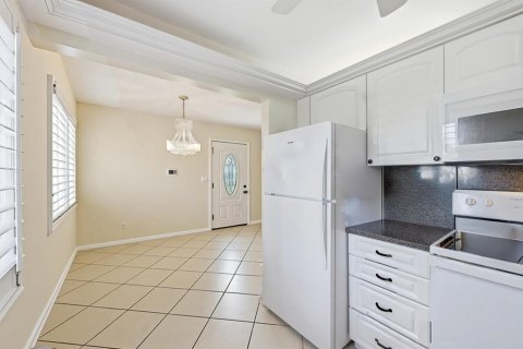Condominio en venta en Delray Beach, Florida, 2 dormitorios, 82.03 m2 № 2190827 - foto 18