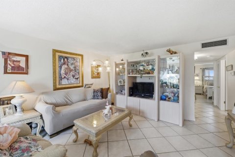 Condominio en venta en Delray Beach, Florida, 2 dormitorios, 82.03 m2 № 2190827 - foto 9