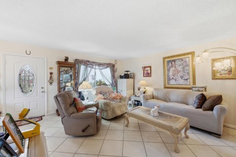 Condominio en venta en Delray Beach, Florida, 2 dormitorios, 82.03 m2 № 2190827 - foto 7