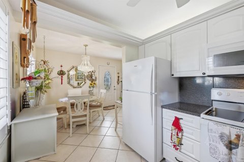 Condominio en venta en Delray Beach, Florida, 2 dormitorios, 82.03 m2 № 2190827 - foto 17