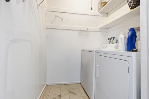 Condominio en venta en Delray Beach, Florida, 2 dormitorios, 82.03 m2 № 2190827 - foto 25