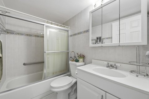 Condominio en venta en Delray Beach, Florida, 2 dormitorios, 82.03 m2 № 2190827 - foto 20