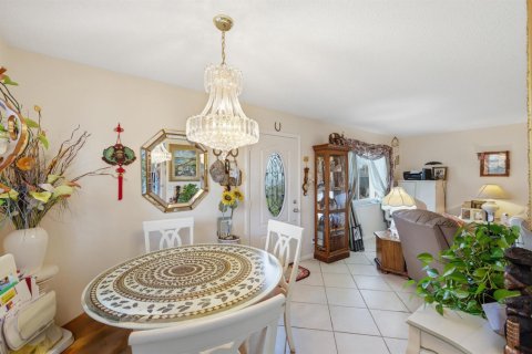 Condominio en venta en Delray Beach, Florida, 2 dormitorios, 82.03 m2 № 2190827 - foto 15