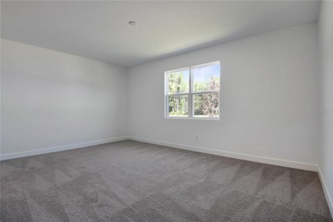 House in Tavares, Florida 4 bedrooms, 177.44 sq.m. № 1436699 - photo 9