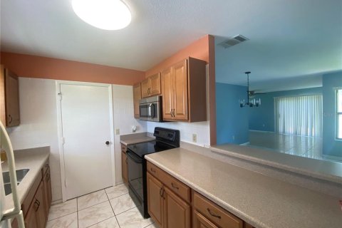 House in North Port, Florida 3 bedrooms, 105.91 sq.m. № 1767878 - photo 3