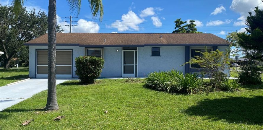 House in North Port, Florida 3 bedrooms, 105.91 sq.m. № 1767878