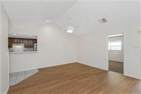 Casa en venta en New Port Richey, Florida, 2 dormitorios, 96.62 m2 № 1574473 - foto 29