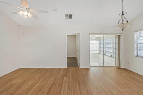 Casa en venta en New Port Richey, Florida, 2 dormitorios, 96.62 m2 № 1574473 - foto 30