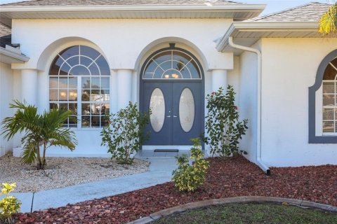 Casa en venta en Lake Suzy, Florida, 3 dormitorios, 194.54 m2 № 1572279 - foto 7