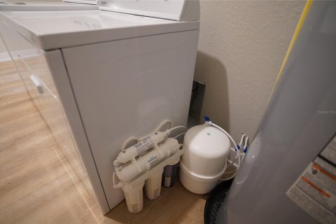 Купить коммерческую недвижимость в Порт-Шарлотт, Флорида 6 спален, 222.97м2, № 1263031 - фото 24