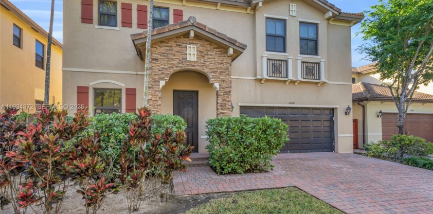 Villa ou maison à Homestead, Floride 4 chambres, 239.04 m2 № 1992500