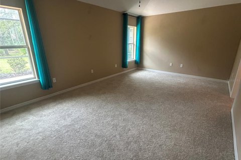 House in Ormond Beach, Florida 3 bedrooms, 210.8 sq.m. № 2110801 - photo 8