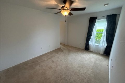 House in Ormond Beach, Florida 3 bedrooms, 210.8 sq.m. № 2110801 - photo 12