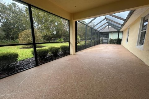 House in Ormond Beach, Florida 3 bedrooms, 210.8 sq.m. № 2110801 - photo 14