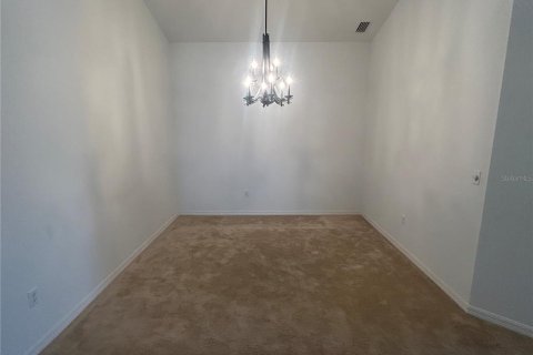 House in Ormond Beach, Florida 3 bedrooms, 210.8 sq.m. № 2110801 - photo 7