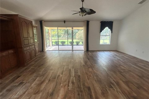 House in Ormond Beach, Florida 3 bedrooms, 210.8 sq.m. № 2110801 - photo 6