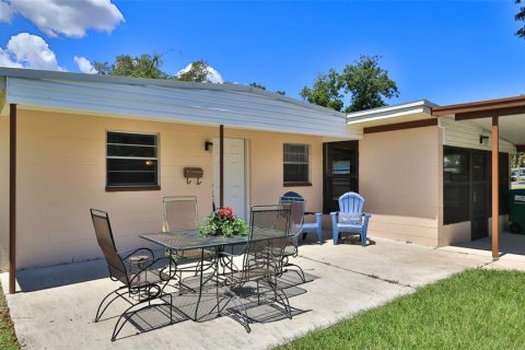 Villa ou maison à vendre à Daytona Beach, Floride: 3 chambres, 75.62 m2 № 2094574 - photo 2