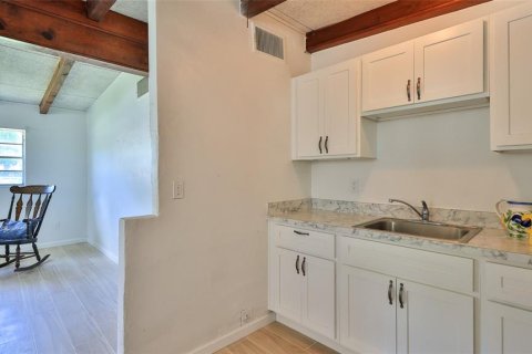 Villa ou maison à vendre à Daytona Beach, Floride: 3 chambres, 75.62 m2 № 2094574 - photo 6