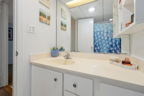 Condo in Ormond Beach, Florida, 2 bedrooms  № 1636920 - photo 27
