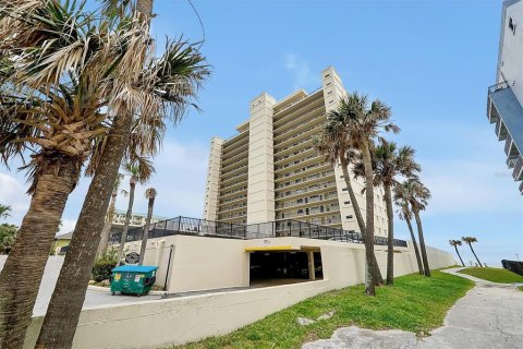 Condo in Ormond Beach, Florida, 2 bedrooms  № 1636920 - photo 2