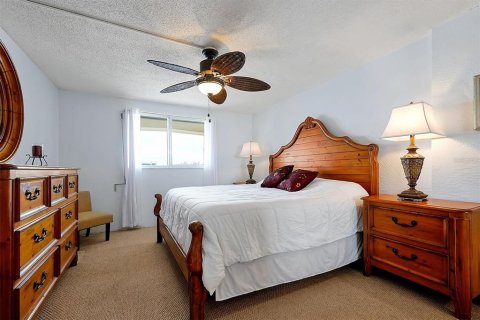 Condo in Ormond Beach, Florida, 2 bedrooms  № 1636920 - photo 14