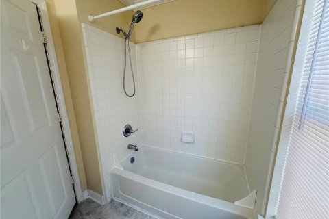 Снять в аренду кондоминиум в Тампа, Флорида 3 спальни, 124.02м2, № 2104988 - фото 29