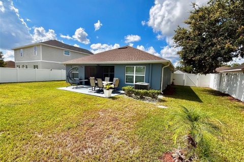 House in Hudson, Florida 3 bedrooms, 141.86 sq.m. № 2121150 - photo 24