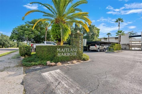 Copropriété à vendre à Maitland, Floride: 2 chambres, 88.44 m2 № 1913604 - photo 1