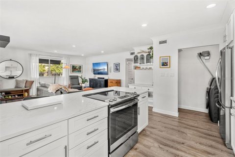 Copropriété à vendre à Maitland, Floride: 2 chambres, 88.44 m2 № 1913604 - photo 9