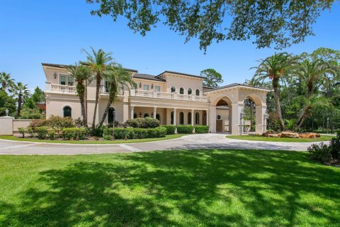 Casa en Plant City, Florida 4 dormitorios, 668.9 m2 № 2318526