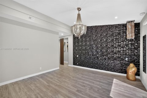 Купить виллу или дом в Форт-Лодердейл, Флорида 3 спальни, 158.12м2, № 2059080 - фото 24