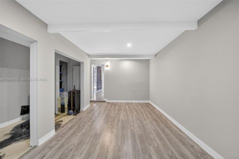 Купить виллу или дом в Форт-Лодердейл, Флорида 3 спальни, 158.12м2, № 2059080 - фото 29