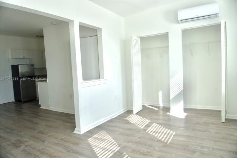 Appartement à louer à Miami, Floride: 1 chambre № 1999417 - photo 3